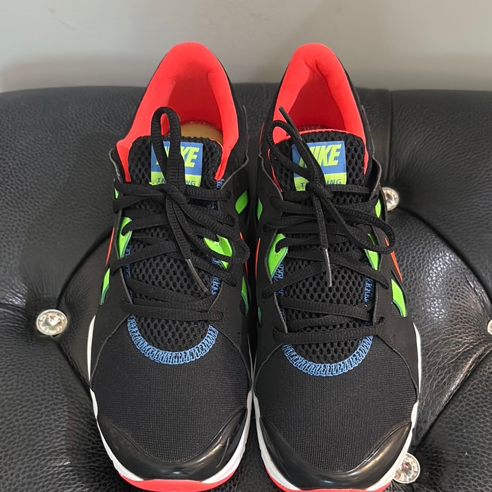 Nike Black and Red Athletic Shoes with Green Highlights